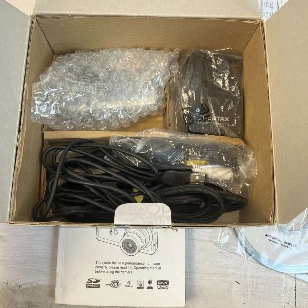 Pentax Optio S10 10MP Digital Camera – Complete in Box